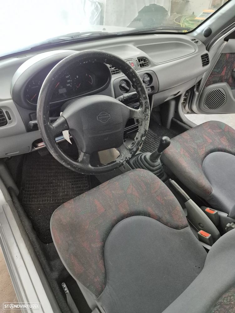 Nissan Micra 1.0 GX - 5