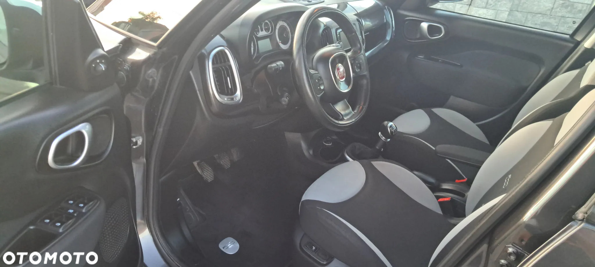 Fiat 500L Living 1.4 T-Jet 16V Lounge - 13