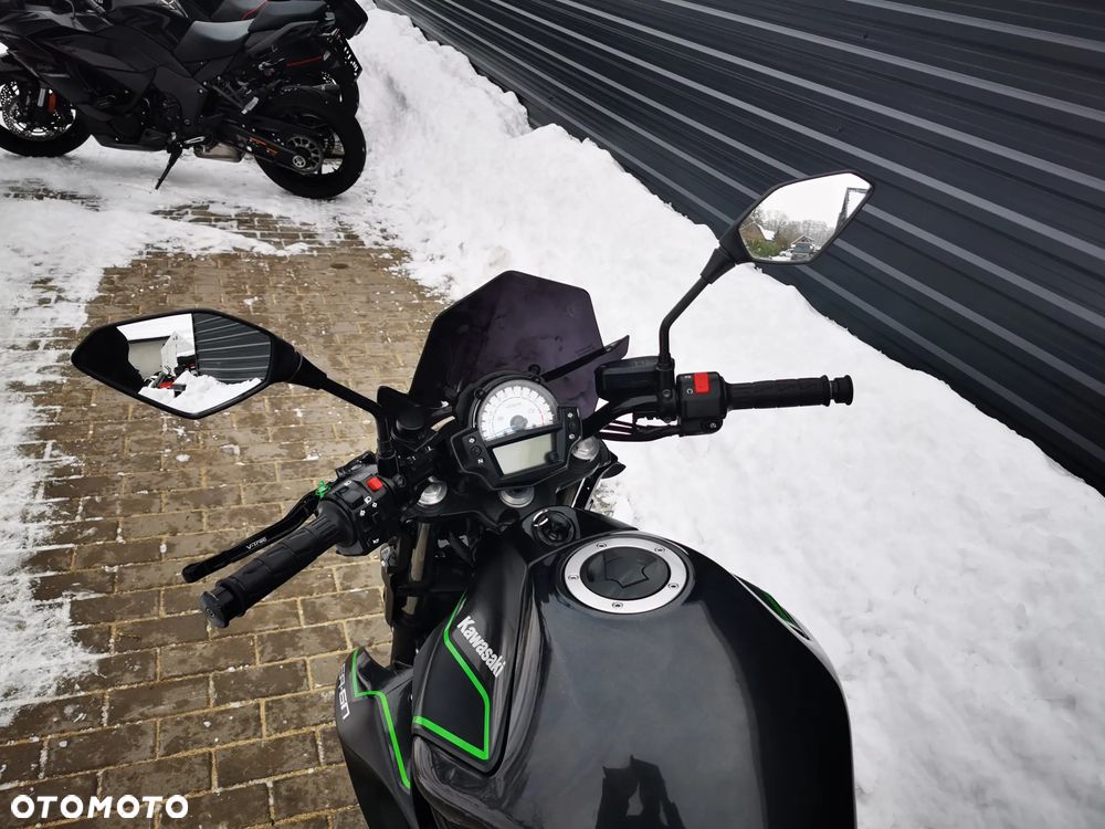 Kawasaki ER - 19