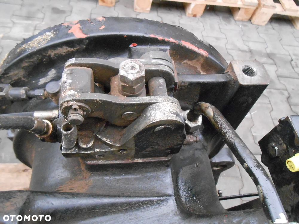 Obudowa tylnego mostu Case CVX150 Steyr CVT - 5