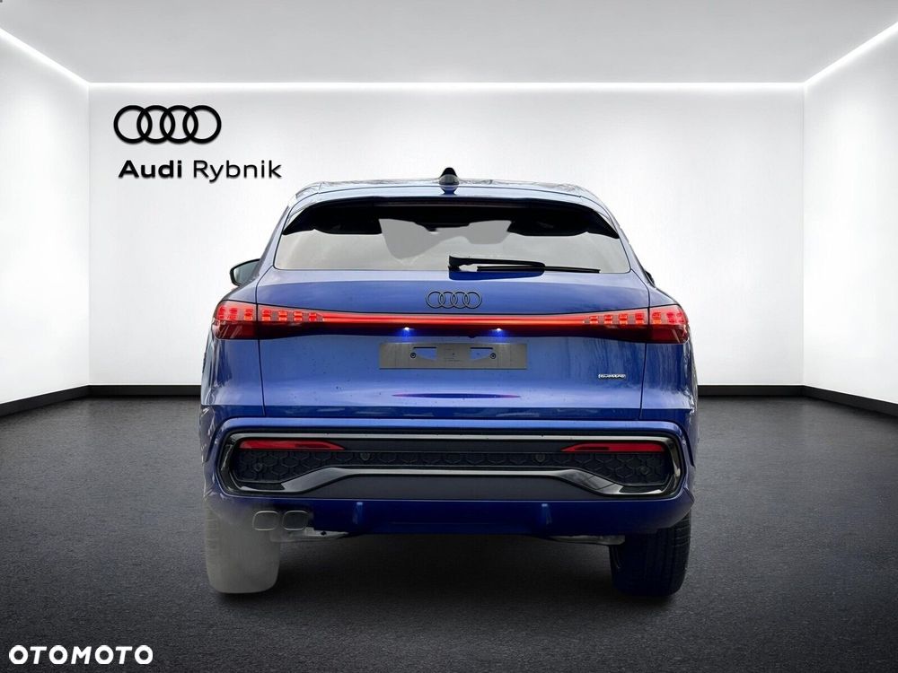 Audi Q5 Sportback - 4