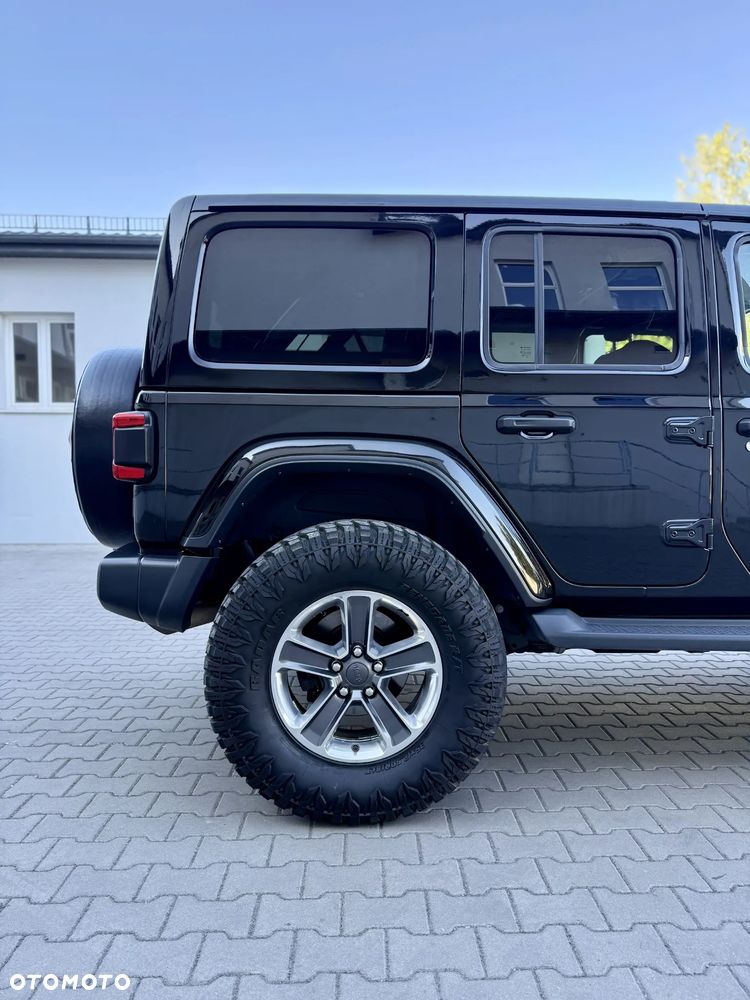 Jeep Wrangler Unlimited GME 2.0 Turbo Sahara - 37