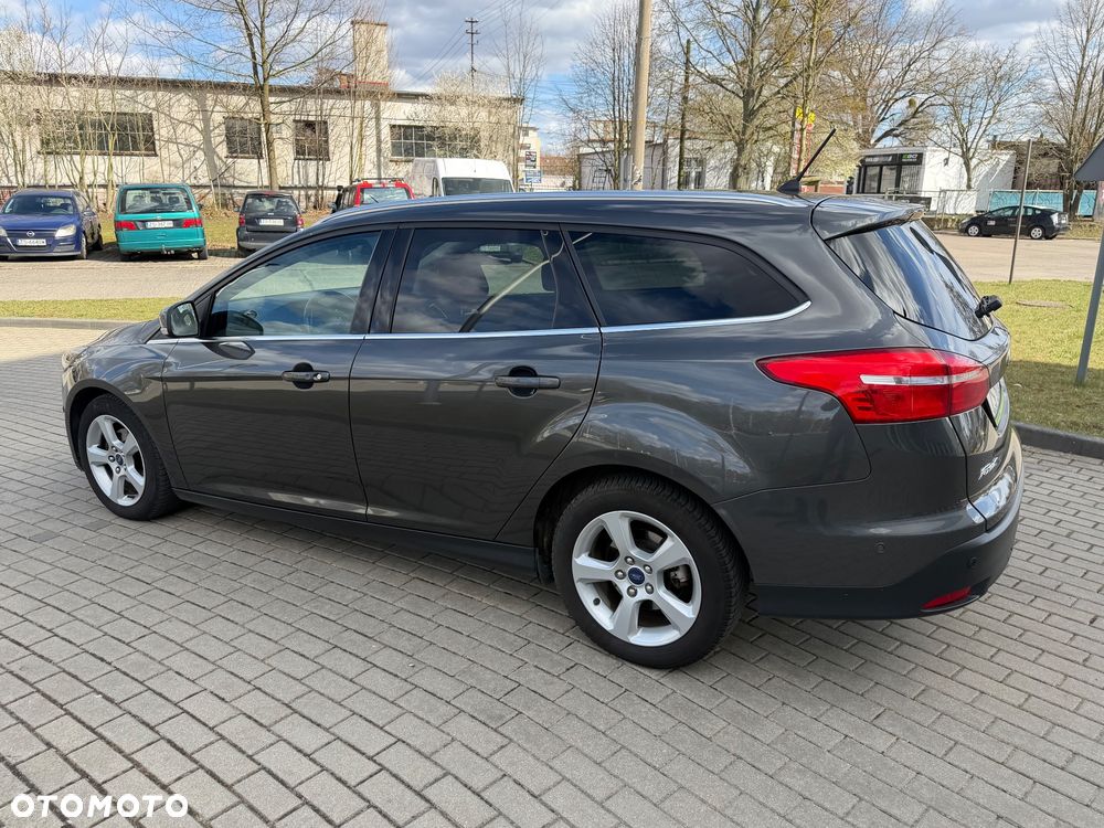 Ford Focus 1.0 EcoBoost Titanium - 9