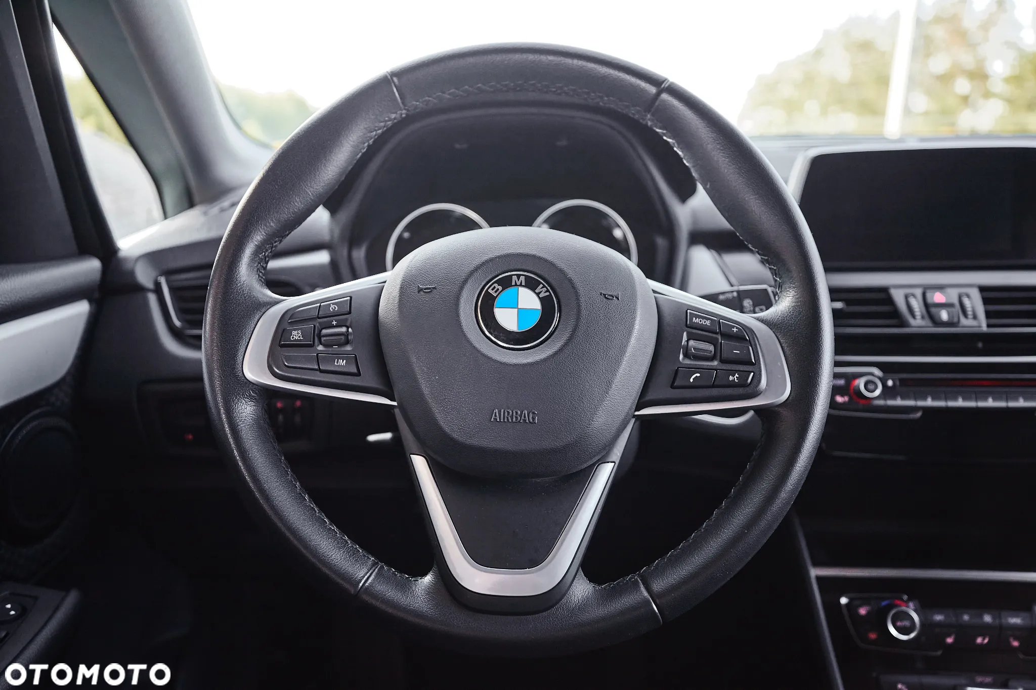 BMW Seria 2 218i Advantage - 17