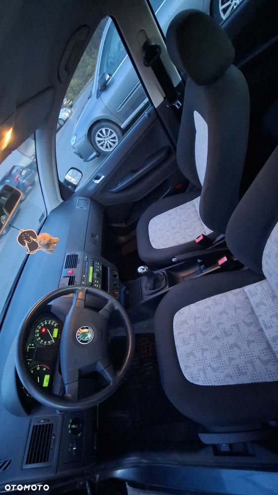 Skoda Fabia 1.4 16V Elegance - 12