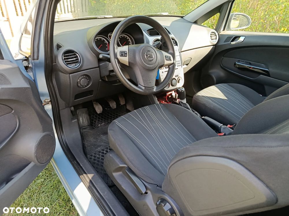 Opel Corsa - 7