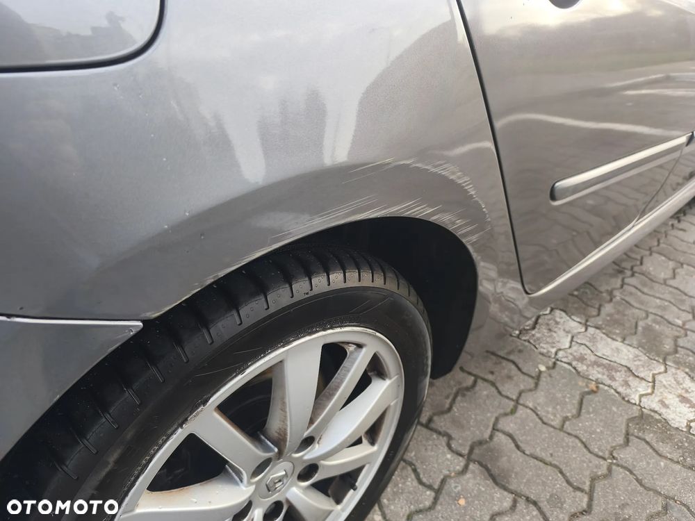 Renault Laguna 2.0 dCi Bose Edition - 7
