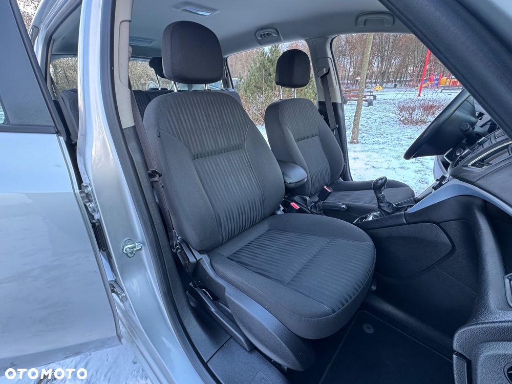 Opel Zafira Tourer 1.4 Turbo Innovation - 25