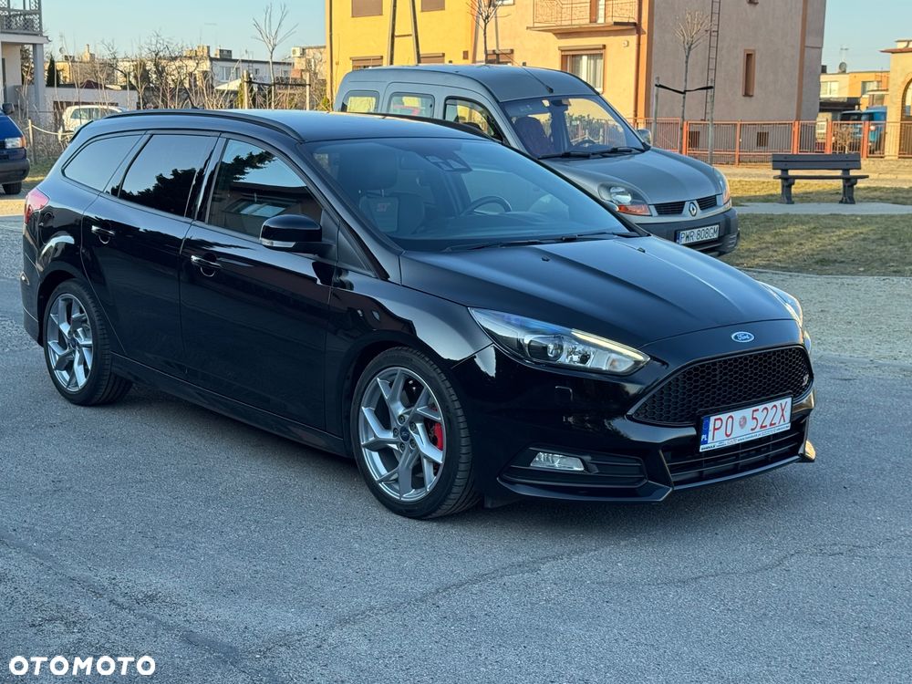 Ford Focus 2.0 TDCi ST PowerShift - 2