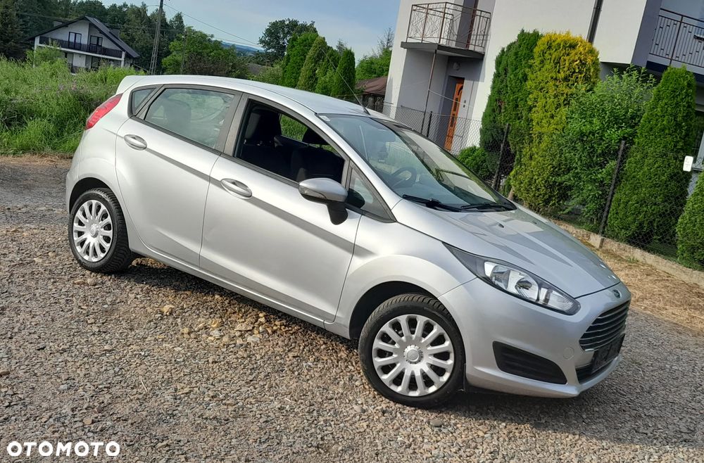Ford Fiesta - 6
