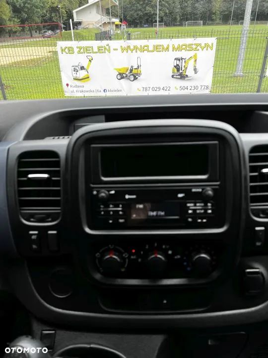 Opel Vivaro - 17