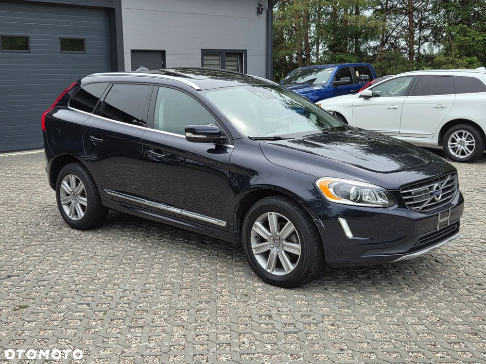 Volvo XC 60 T6 AWD Geartronic Summum - 2
