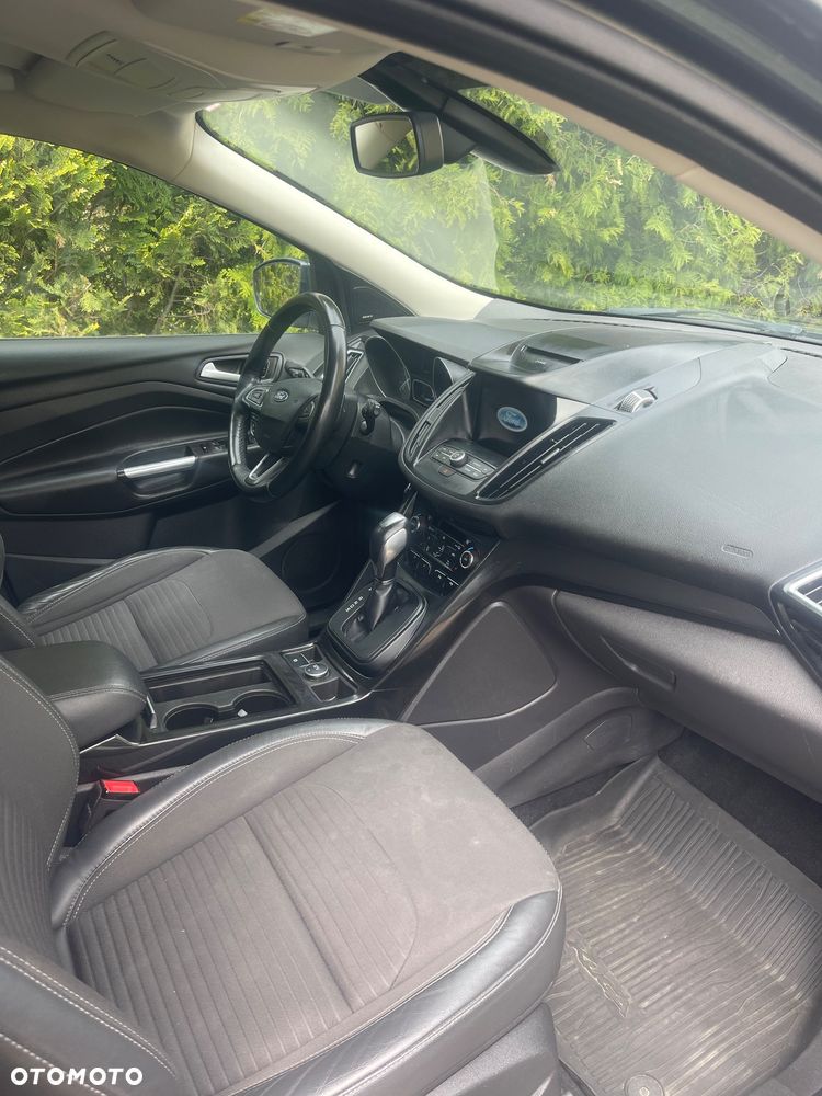 Volkswagen Golf - 12