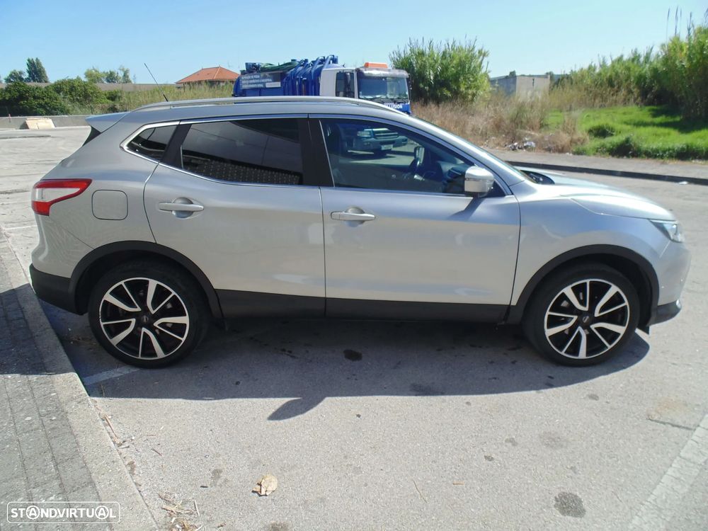 Nissan Qashqai 1.6 dCi Tekna Premium 18 360 - 9