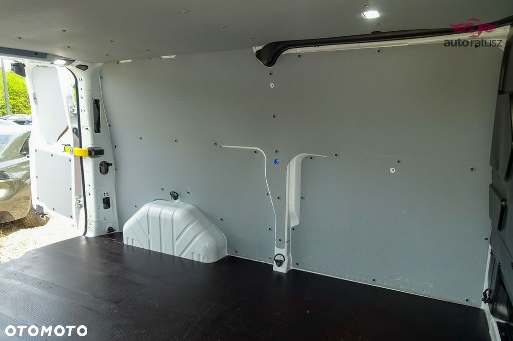 Ford Transit Custom - 19