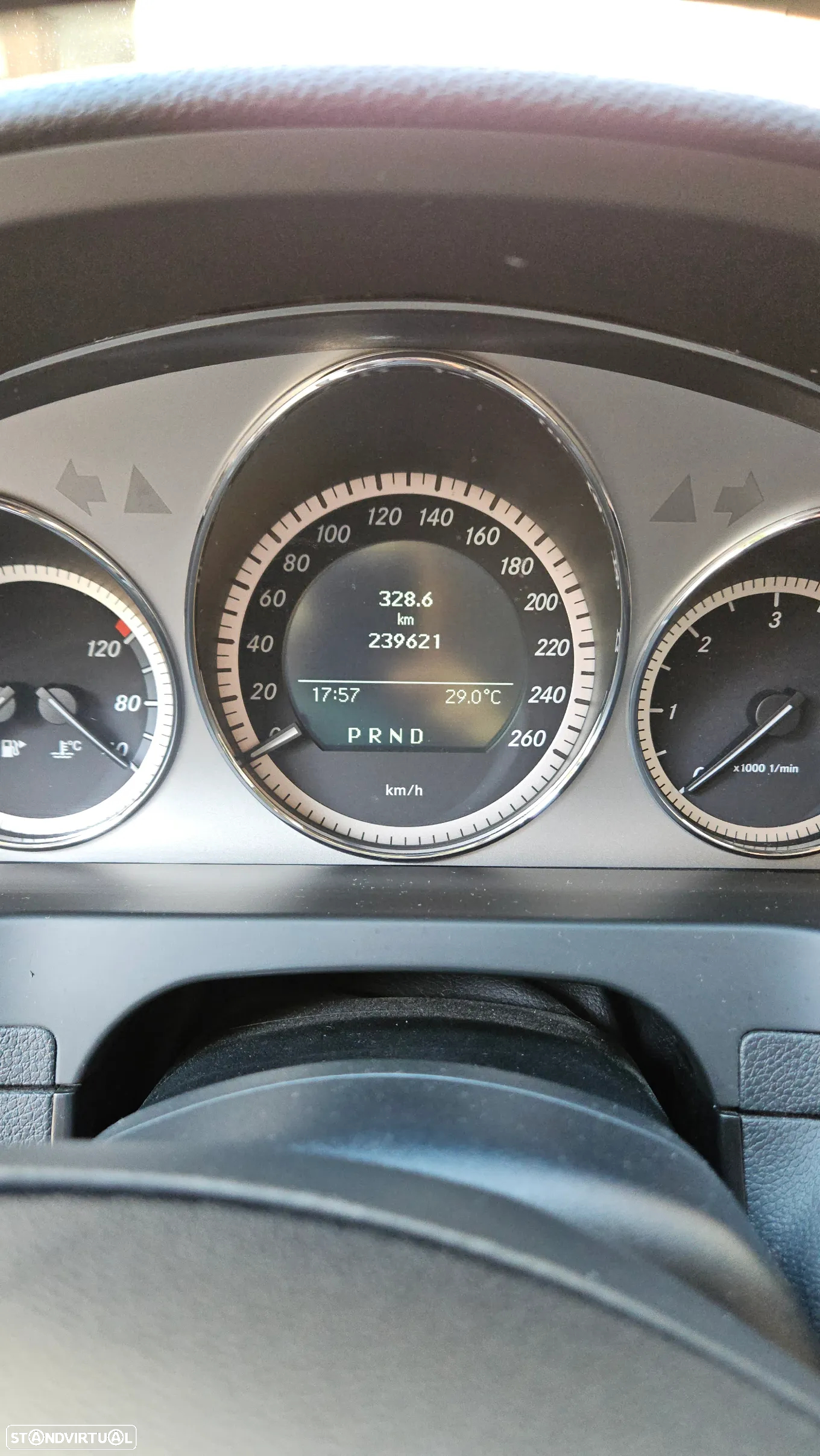 Mercedes-Benz C 220 CDi Avantgarde BlueEfficiency Aut. - 12