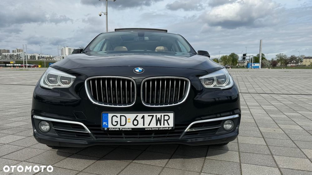 BMW 5GT - 1