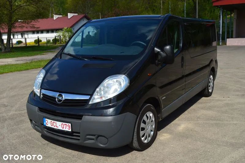 Opel Vivaro - 11