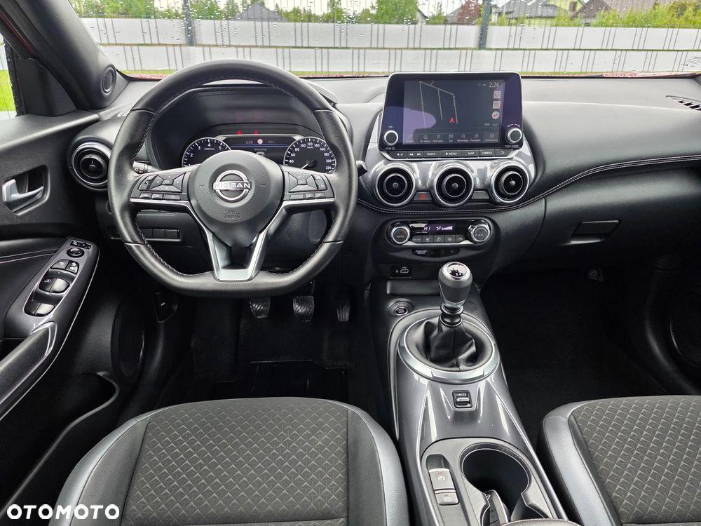 Nissan Juke 1.0 DIG-T N-Design - 27