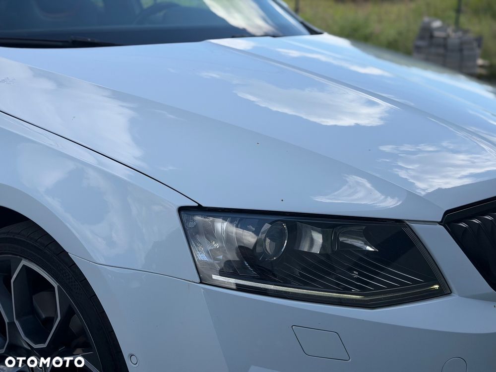 Skoda Octavia 2.0 TDI 4x4 RS Challenge DSG - 19