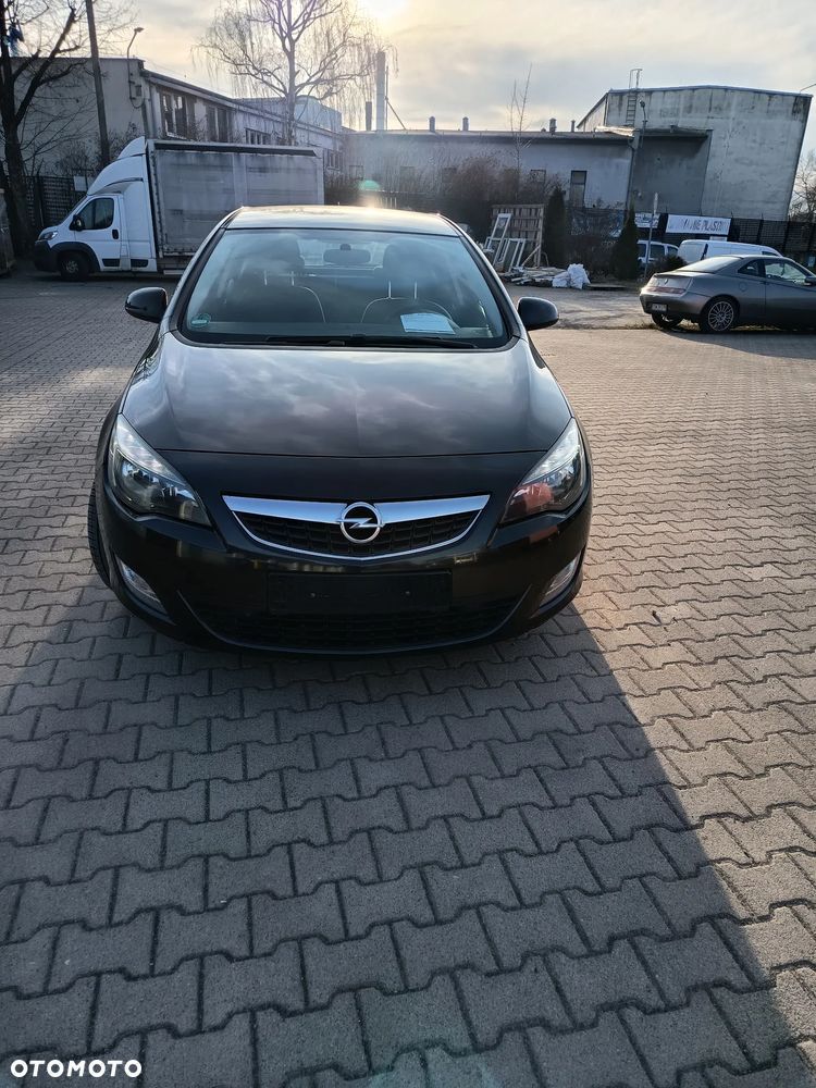 Opel Astra 1.7 CDTI Sport - 2