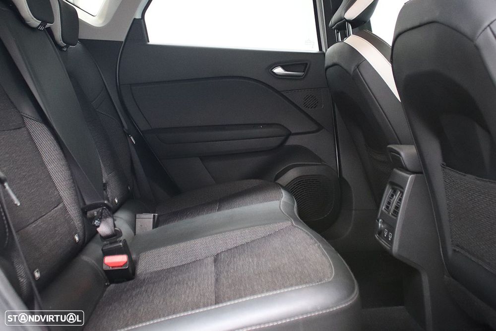 Renault Captur 1.0 TCe Techno Bi-Fuel - 23