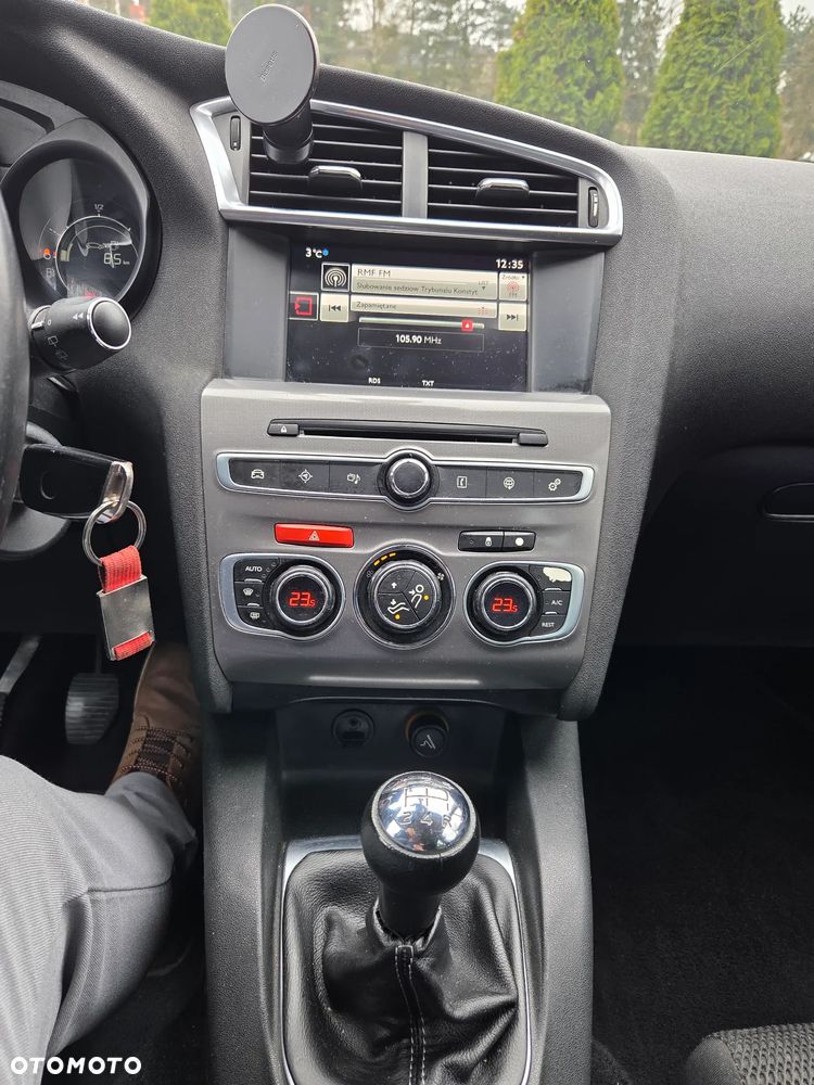 Citroën C4 BlueHDi 100 Selection - 23