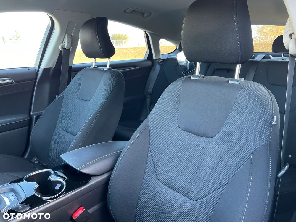 Ford Mondeo - 11