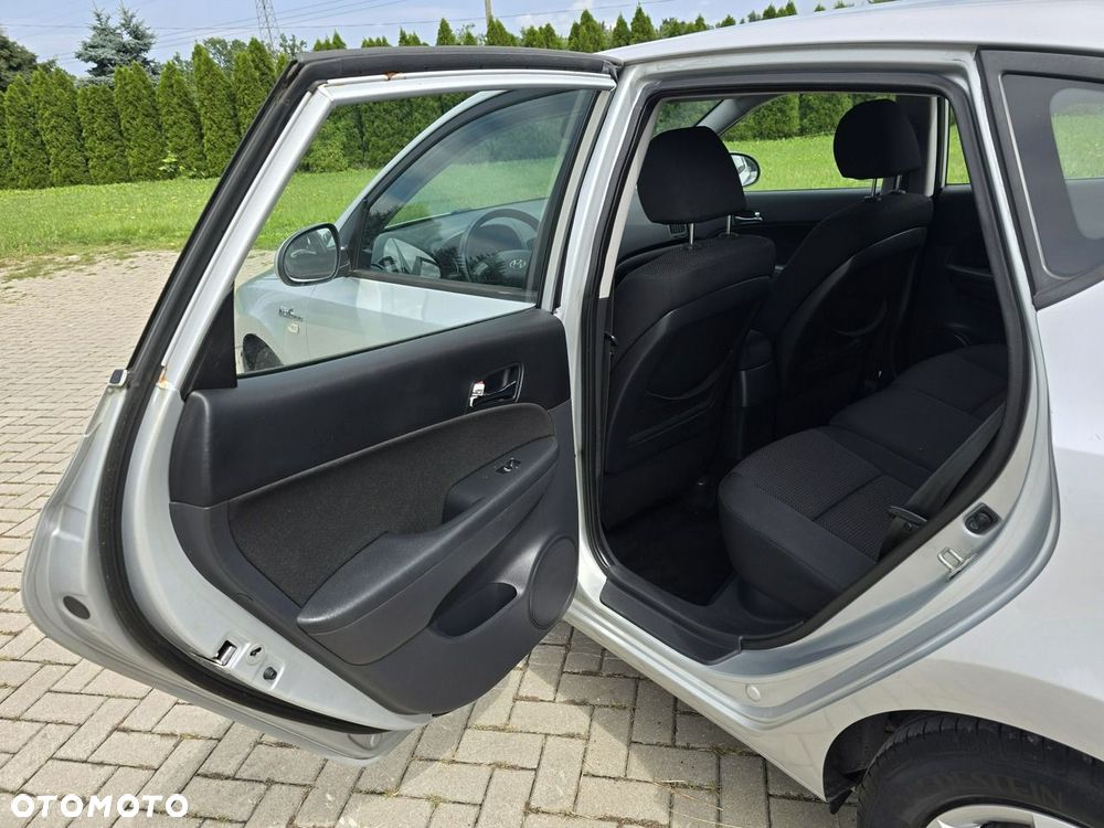 Hyundai i30 - 19