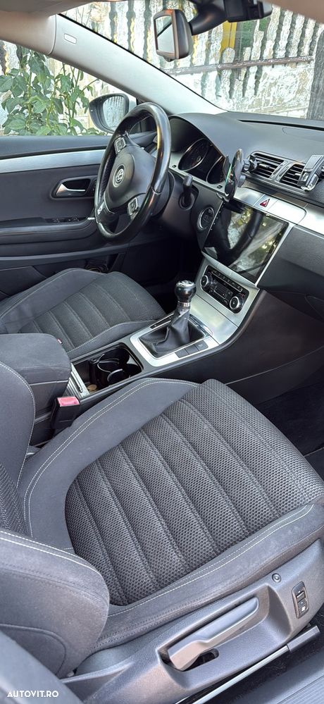 Volkswagen Passat CC - 4