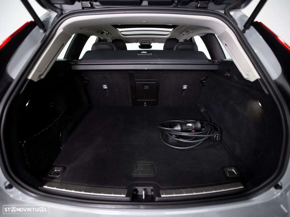 Volvo XC 60 2.0 T6 PHEV Inscription Expression AWD - 13