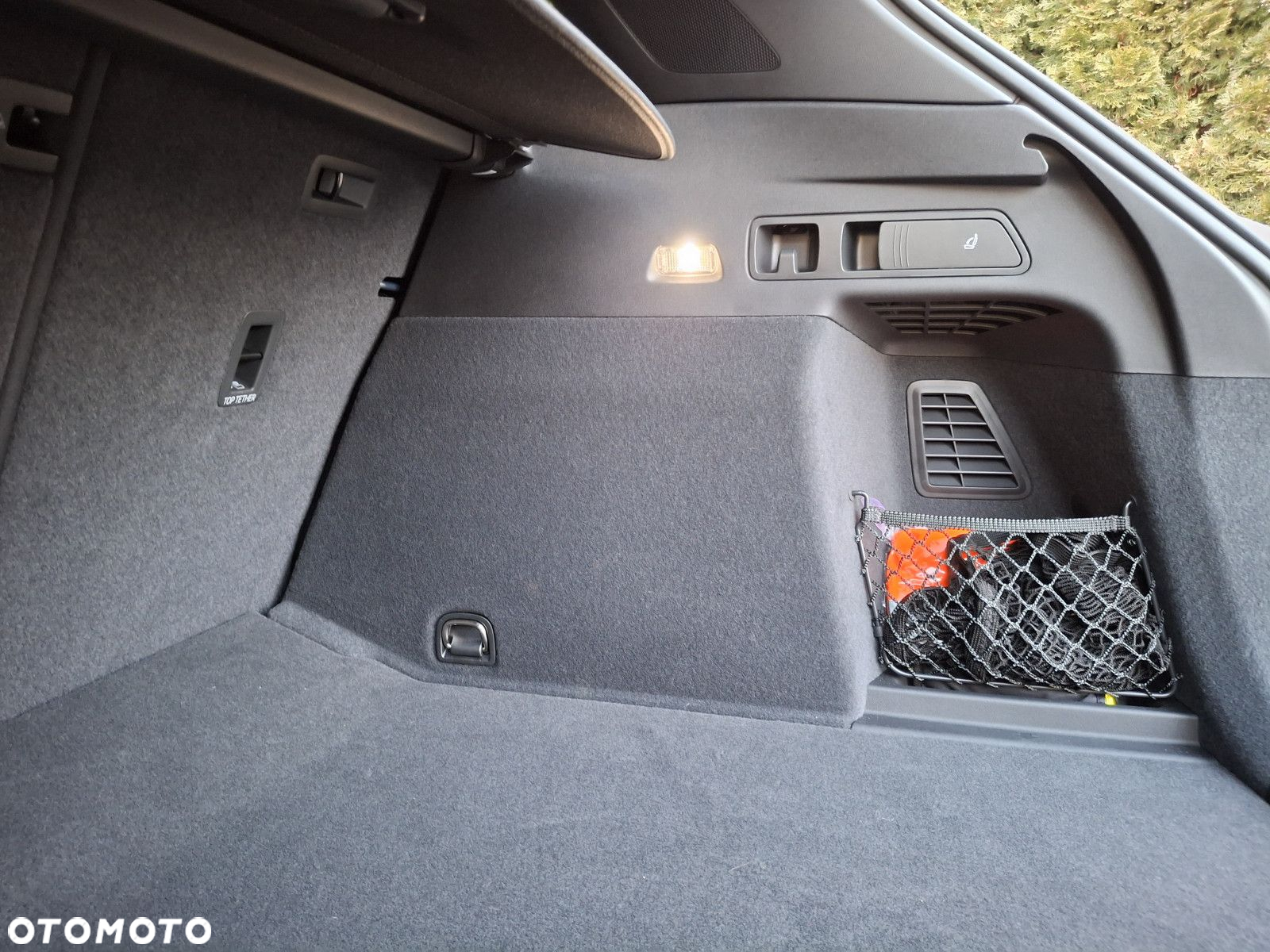 Audi Q6 e-tron - 9
