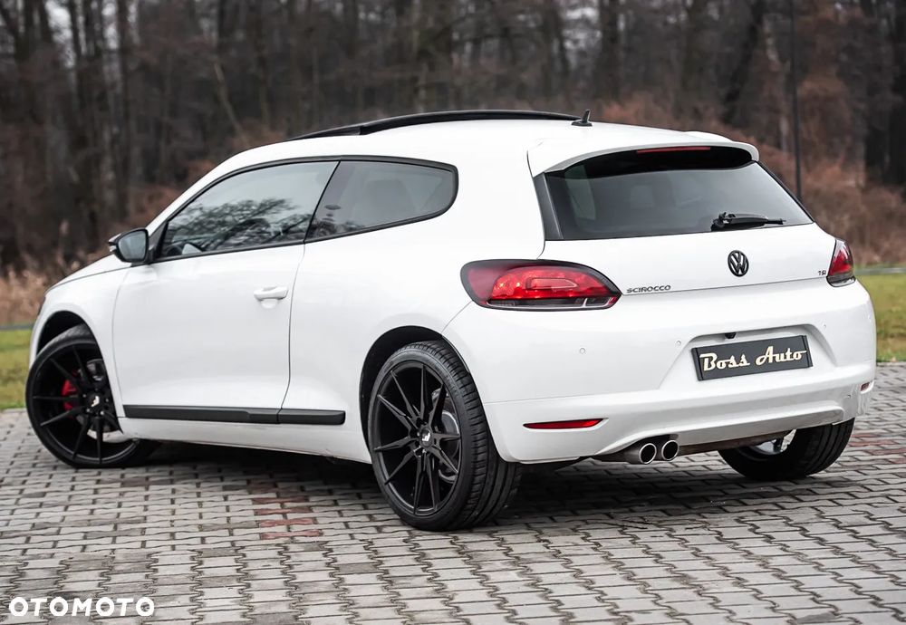 Volkswagen Scirocco 1.4 TSI R-Style DSG - 9
