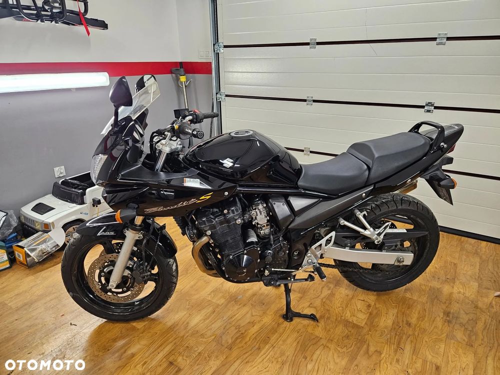 Suzuki Bandit - 2