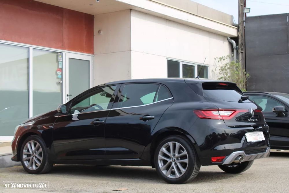 Renault Mégane 1.5 Blue dCi GT Line - 12