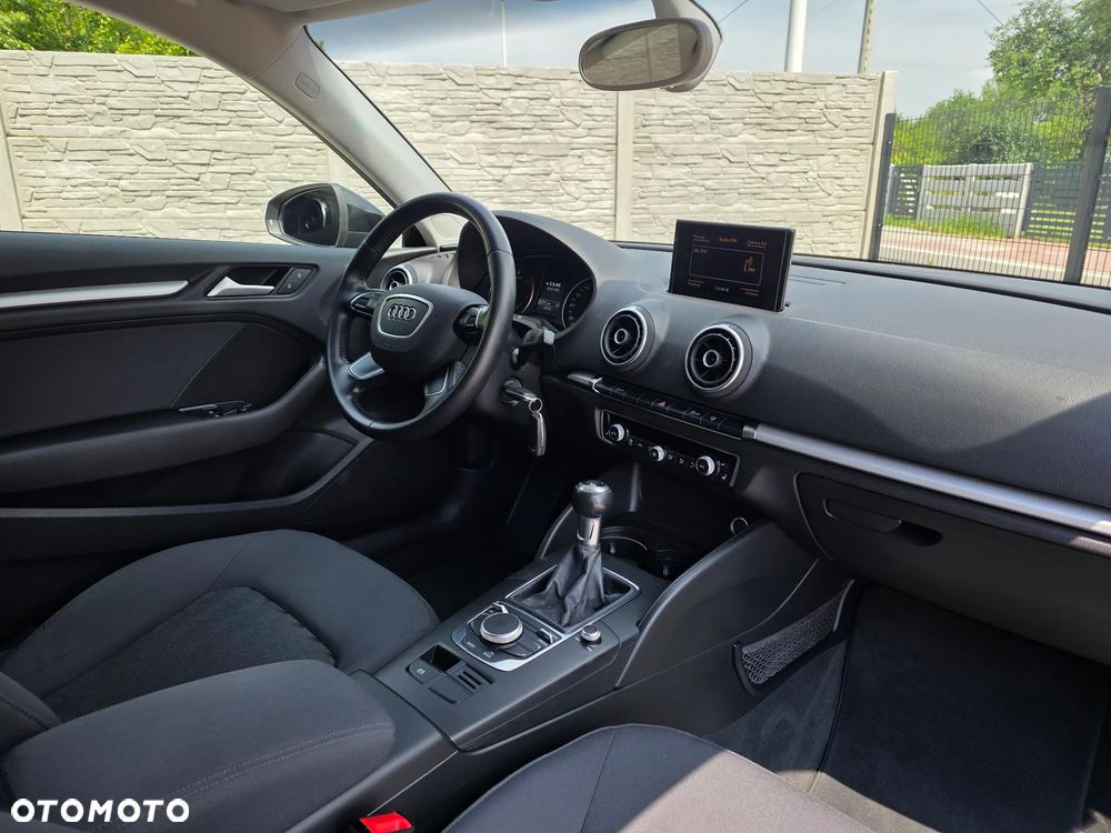 Audi A3 3-drzwiowe 2.0 TDI DPF Attraction - 8