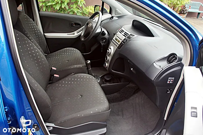Toyota Yaris 1.0 Active - 16