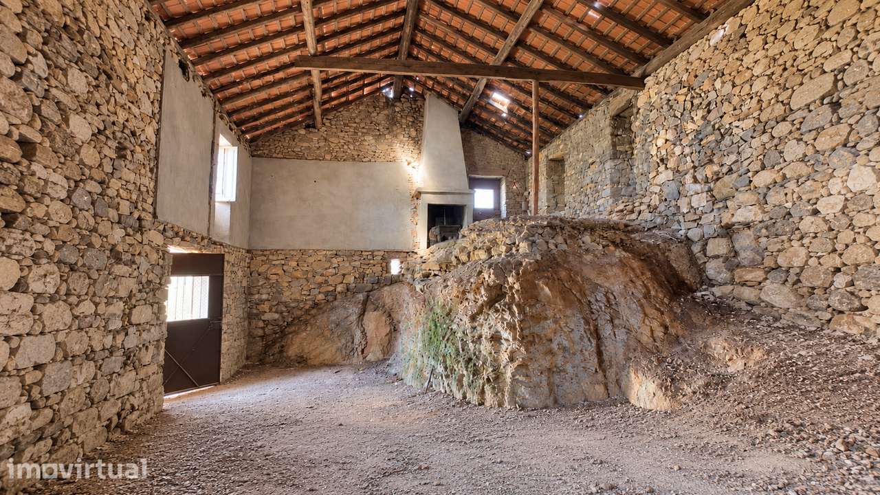 PENHA GARCIA — 1.460 M² URBANOS. DueDiligence FECHADA. - Grande imagem: 4/12