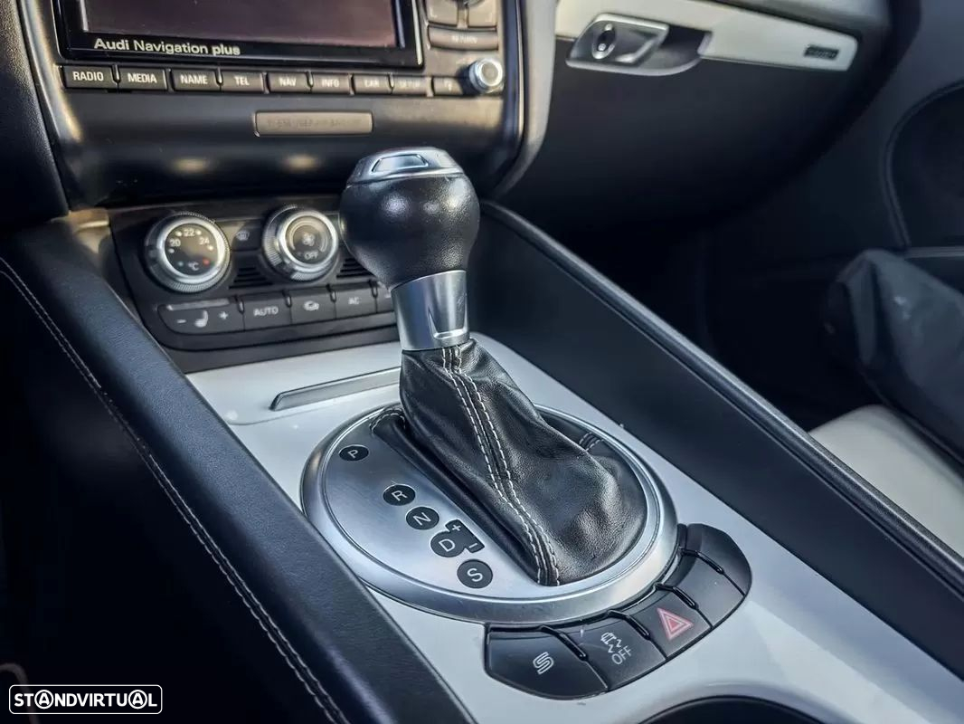 Audi TT RS Coupé 2.5 TFSi quattro S tronic - 15