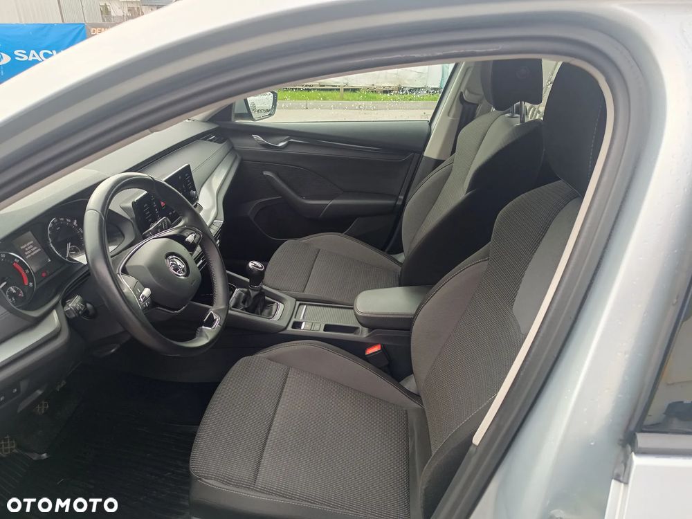 Skoda Octavia 1.5 TSI GPF ACT Ambition - 3