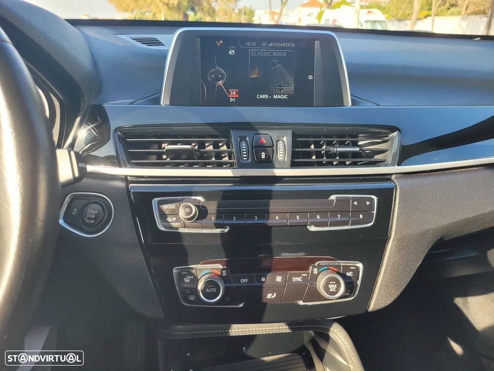 BMW X1 16 d sDrive Line xLine - 21