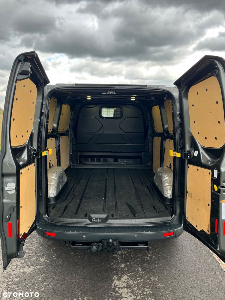 Ford Transit Custom - 28