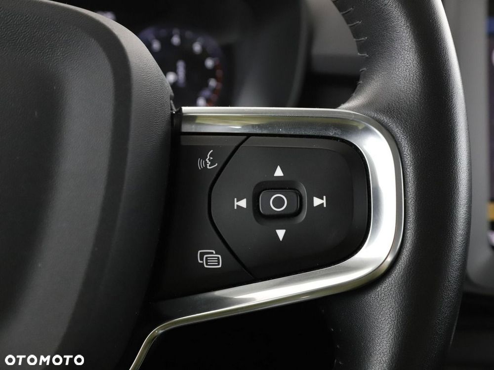 Volvo XC 40 2021