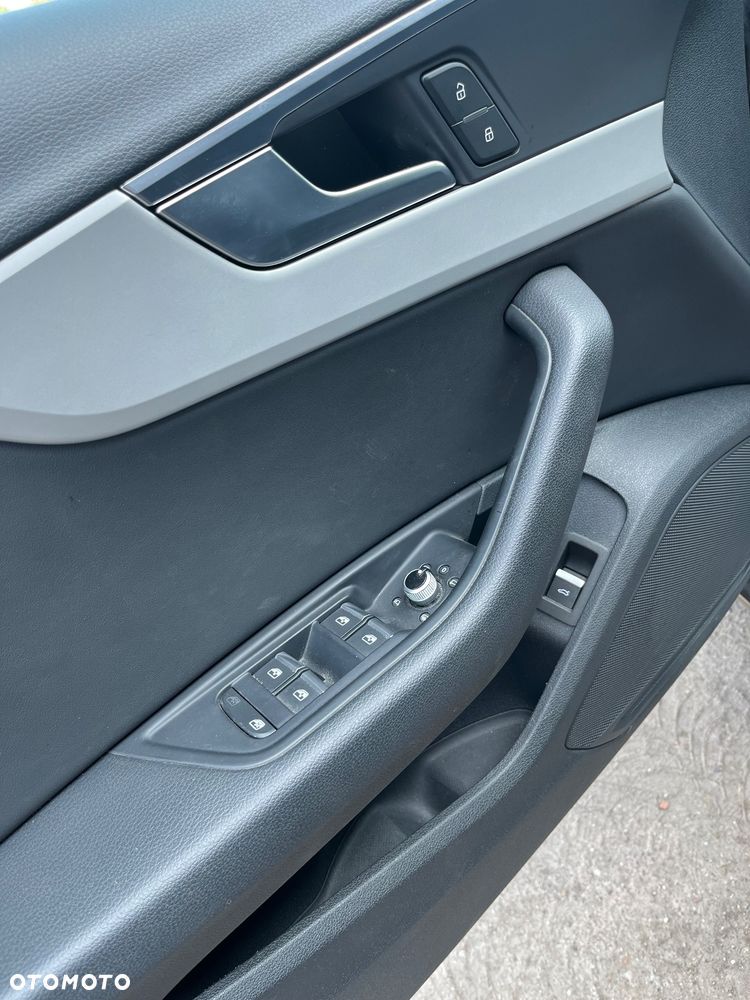 Audi A4 - 33