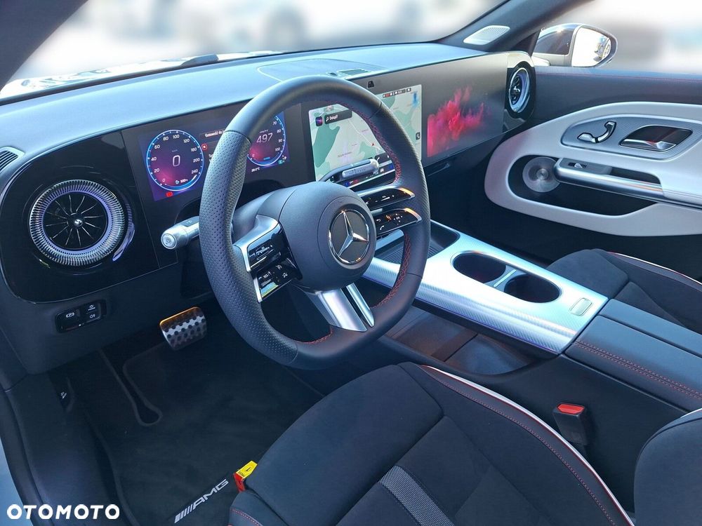 Mercedes-Benz CLA - 10