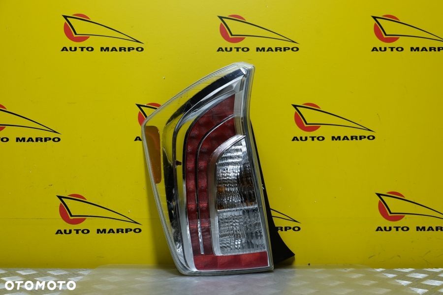 TOYOTA PRIUS 2012-2015 LAMPA TYŁ LEWA USA - 2