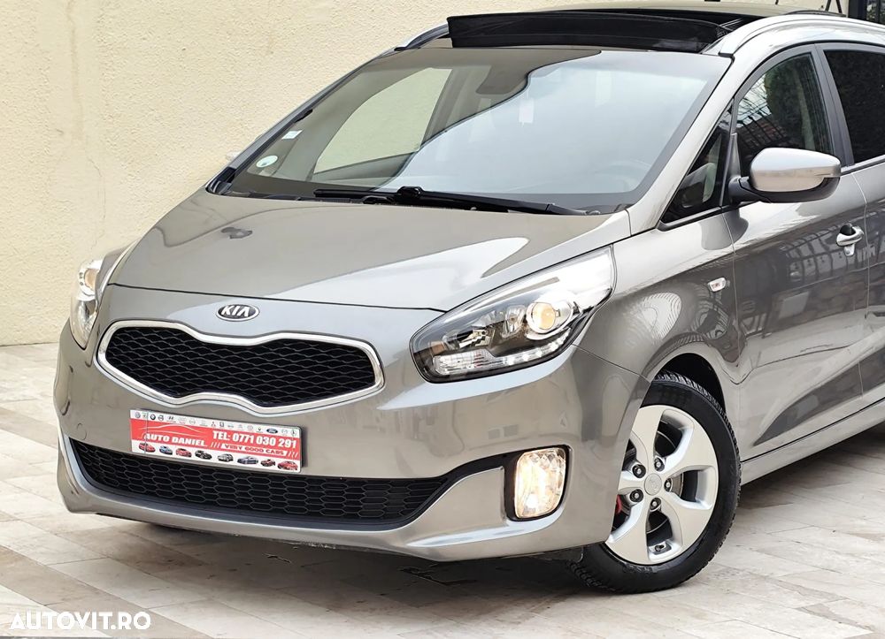 Kia Carens - 13