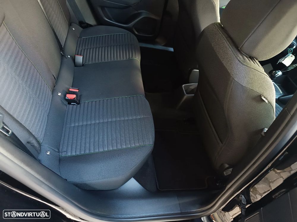 Peugeot 2008 1.2 PureTech Active Pack - 35