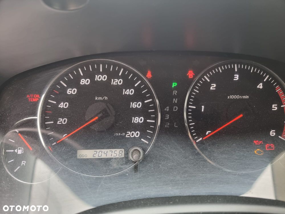 Toyota Land Cruiser - 4