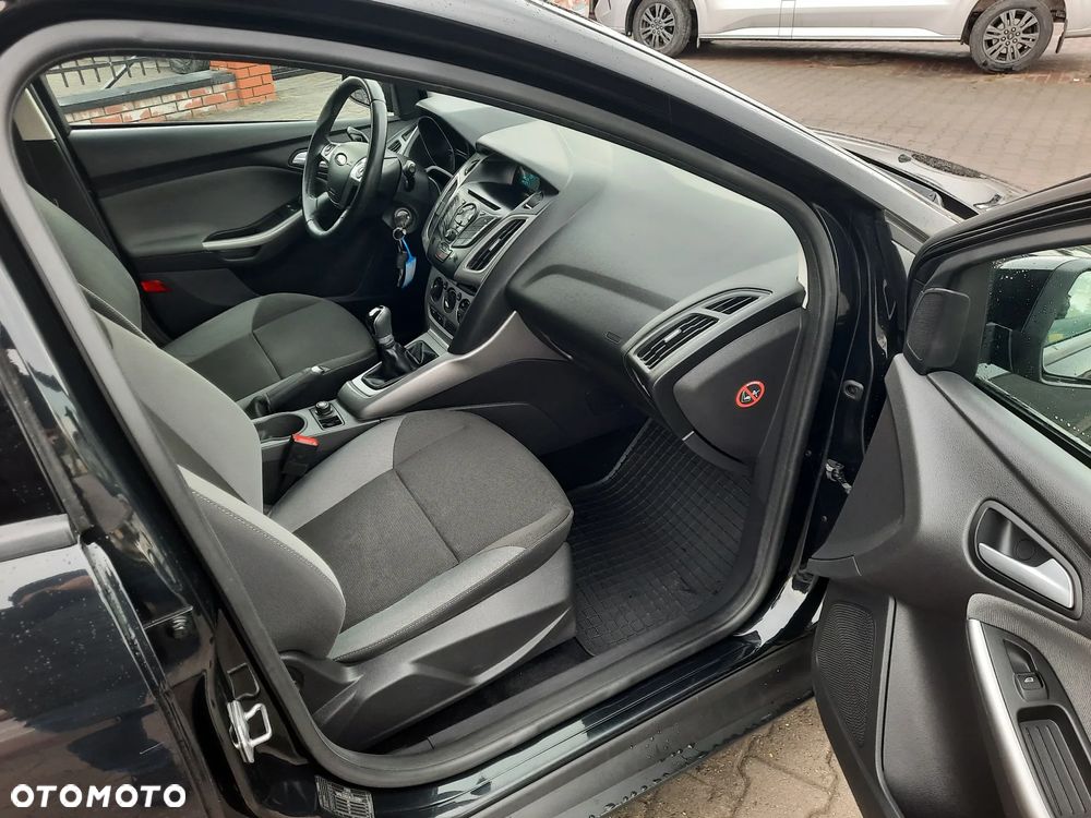 Ford Focus 1.6 Edition Start - 9